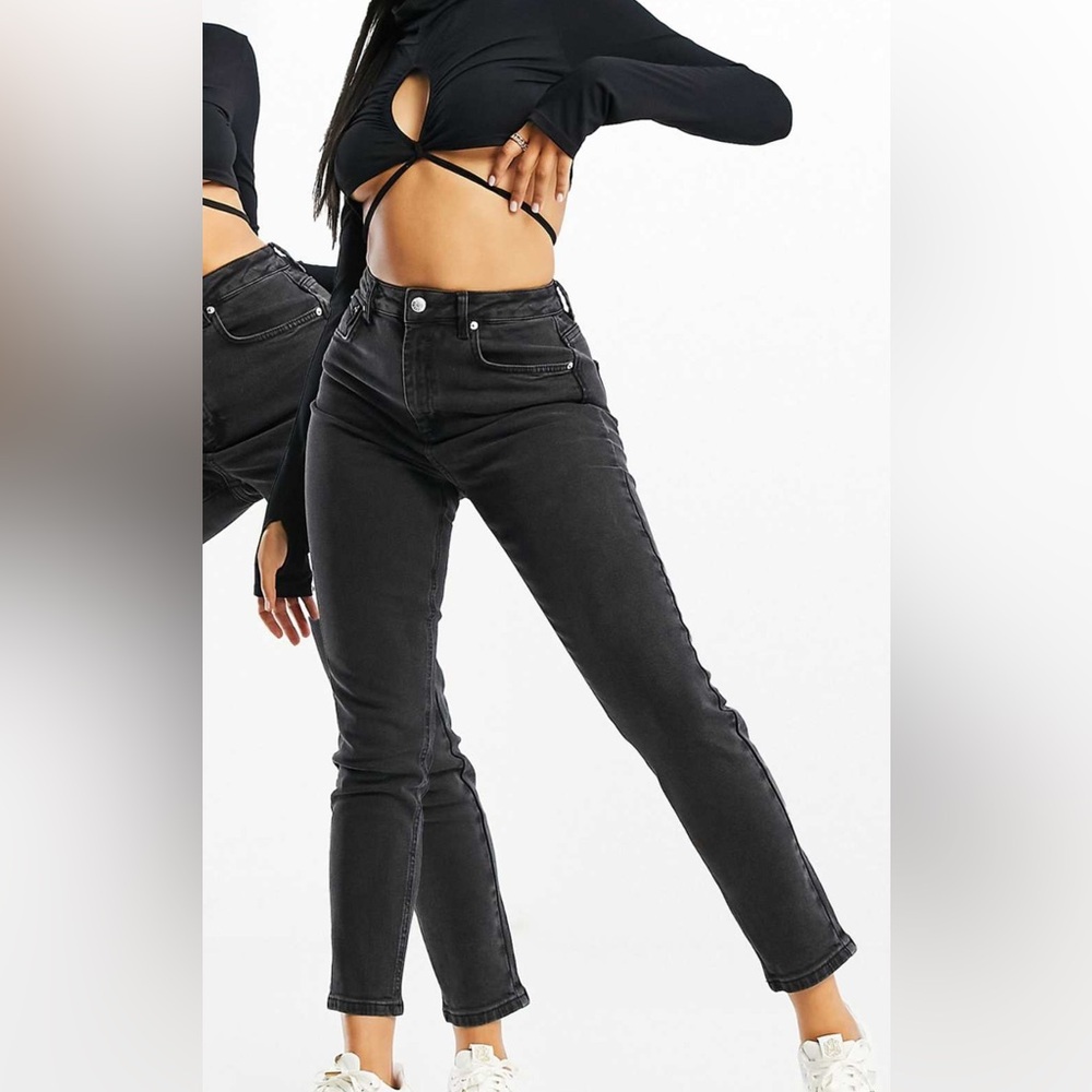 ASOS Designs hourglass high-rise Farleigh slim mom jeans in washed black